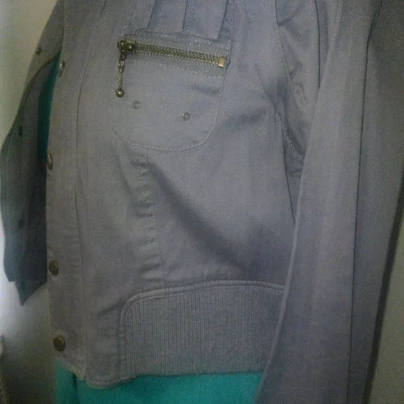 Ali & Kris Convertible Cropped Gray Jacket Sz L - Picture 7 of 15
